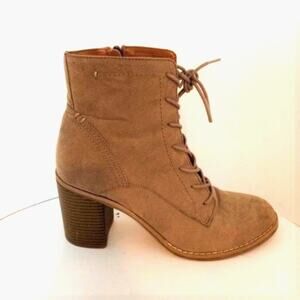 Indigo Tan Block Heel Ankle Boots 9.5